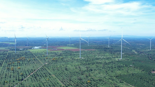 Gia Lai 'hút' 10 dự án năng lượng với vốn khoảng 74.000 tỉ đồng- Ảnh 1. Gia Lai 'hút' 10 dự án năng lượng với vốn khoảng 74.000 tỉ đồng- Ảnh 1.