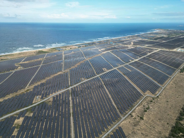 Gia Lai 'hút' 10 dự án năng lượng với vốn khoảng 74.000 tỉ đồng- Ảnh 2. Gia Lai 'hút' 10 dự án năng lượng với vốn khoảng 74.000 tỉ đồng- Ảnh 2.