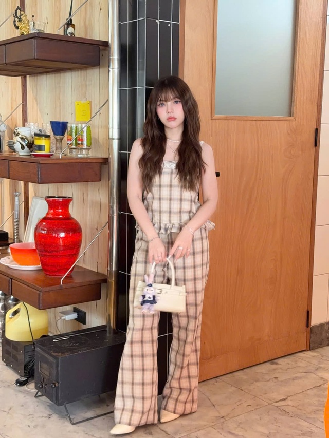  Lên đồ xuống phố trẻ trung chỉ trong một bước- Ảnh 5.