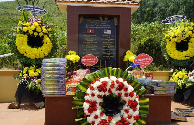 T&igrave;m kiếm qu&acirc;n nh&acirc;n Mỹ mất t&iacute;ch: K&yacute; ức đau thương dưới ch&acirc;n n&uacute;i Am - Ảnh 2.