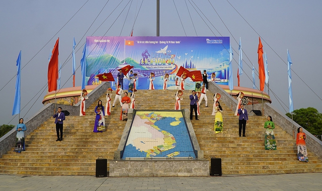 Ng&agrave;y hội đạp xe V&igrave; h&ograve;a b&igrave;nh 2026: H&agrave;nh tr&igrave;nh tri &acirc;n tại Quảng Trị - Ảnh 3.