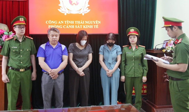 Bắt giam chủ cơ sở b&aacute;n thịt lợn bệnh v&agrave;o bếp ăn b&aacute;n tr&uacute; mầm non - Ảnh 1.