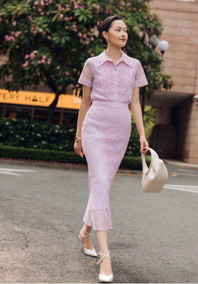 Sức hút nhẹ nhàng mà sang trọng từ trang phục váy ren - Ảnh 3.