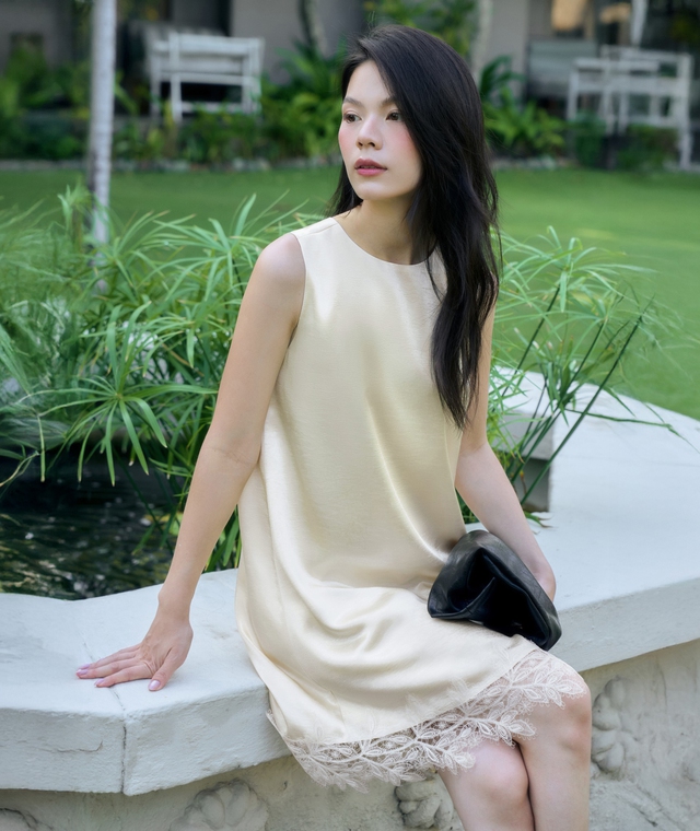 Bí quyết diện váy không tay thanh lịch, giúp nàng khoe trọn vóc dáng - Ảnh 9.