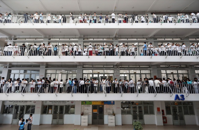 Sau 8 năm, quy m&ocirc; thi đ&aacute;nh gi&aacute; năng lực 'ph&igrave;nh to' tới mức n&agrave;o? - Ảnh 2.