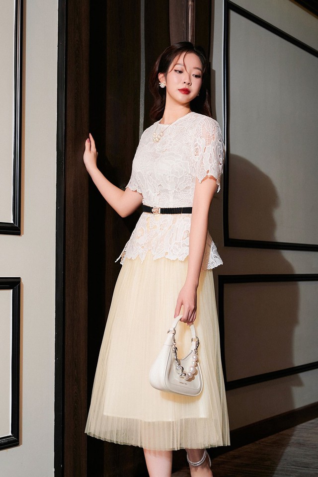 Những kiểu chân váy lưới thời thượng khuấy động xu hướng mùa này- Ảnh 2.