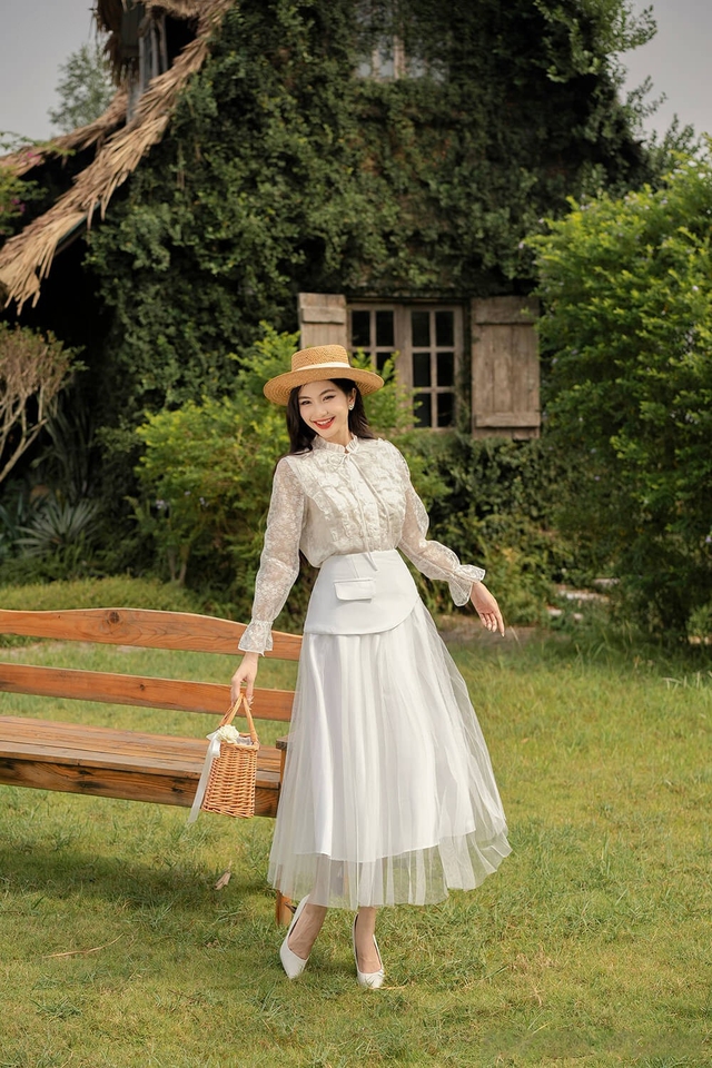 Những kiểu chân váy lưới thời thượng khuấy động xu hướng mùa này- Ảnh 3.