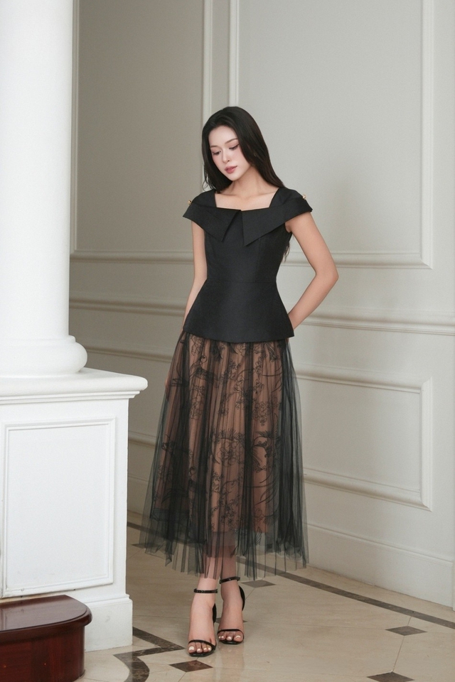 Những kiểu chân váy lưới thời thượng khuấy động xu hướng mùa này- Ảnh 6.