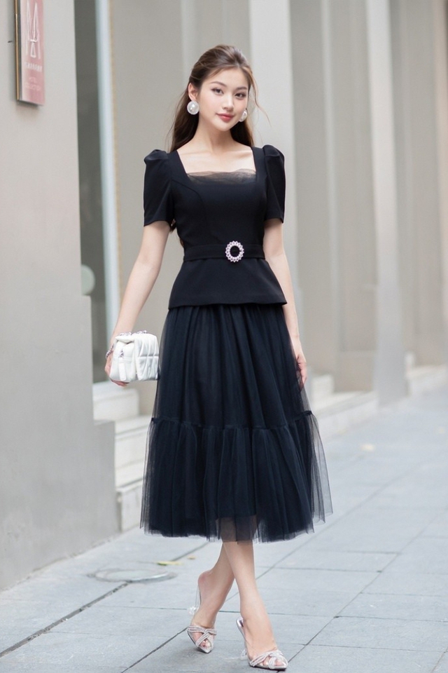 Những kiểu chân váy lưới thời thượng khuấy động xu hướng mùa này- Ảnh 7.