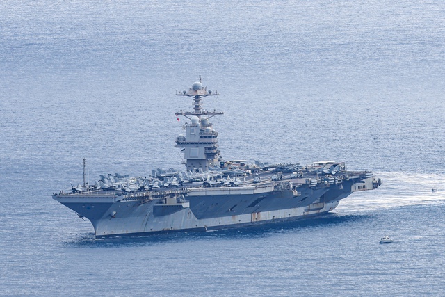 Ba tàu sân bay Mỹ sắp hội tụ tại Trung Đông - Ảnh 1.