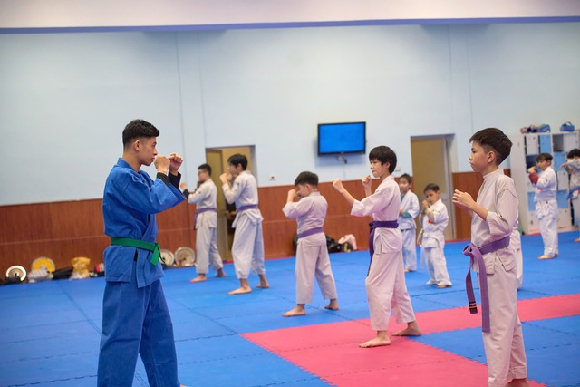 Ng&ocirc; Anh Qu&acirc;n jujitsu: Ch&agrave;ng trai 26 tuổi v&agrave; quyết định v&igrave; mẹ - Ảnh 3.
