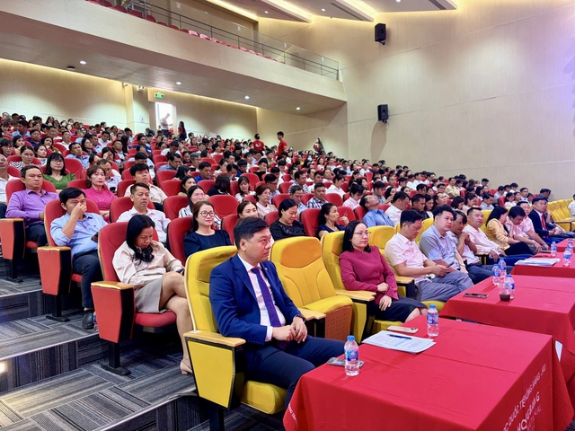 Gi&aacute;o vi&ecirc;n học c&aacute;ch xử l&yacute; khủng hoảng v&agrave; hỗ trợ t&acirc;m l&yacute; học sinh năm 2026 - Ảnh 2.