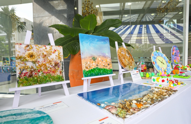 Học sinh kể chuyện, sáng tạo bằng ngôn ngữ thị giác - Ảnh 4.