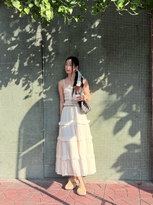 Muốn tôn dáng và nổi bật hơn nàng đừng bỏ qua chân váy xếp tầng  - Ảnh 6.