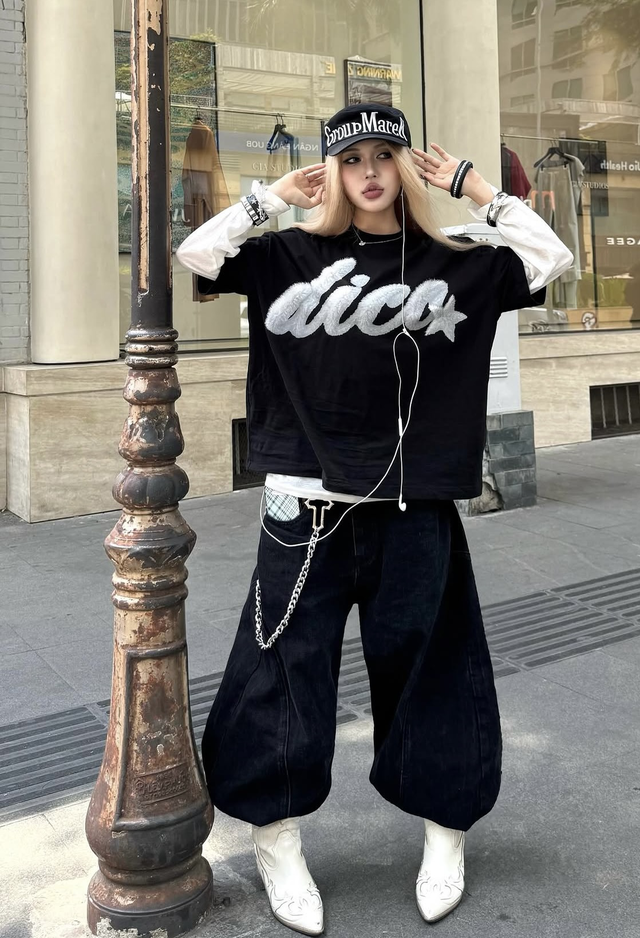 Cách phối áo phông xuống phố giúp nàng năng động, cuốn hút- Ảnh 8.