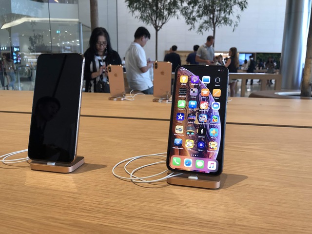 Danh s&aacute;ch iPhone kh&ocirc;ng đ&aacute;ng mua l&uacute;c n&agrave;y - Ảnh 1.