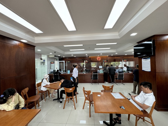 L&atilde;i suất cao k&eacute;o thanh khoản bất động sản xuống thấp- Ảnh 1.