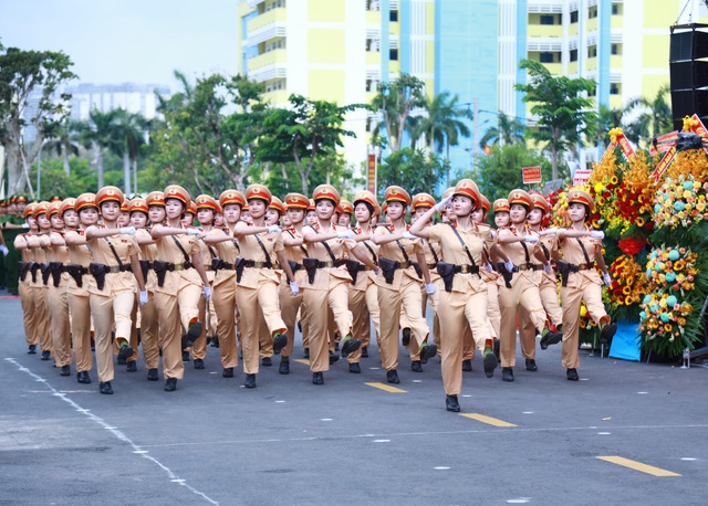 Trường ĐH Cảnh s&aacute;t nh&acirc;n d&acirc;n nhận danh hiệu Anh h&ugrave;ng Lực lượng vũ trang nh&acirc;n d&acirc;n - Ảnh 4.
