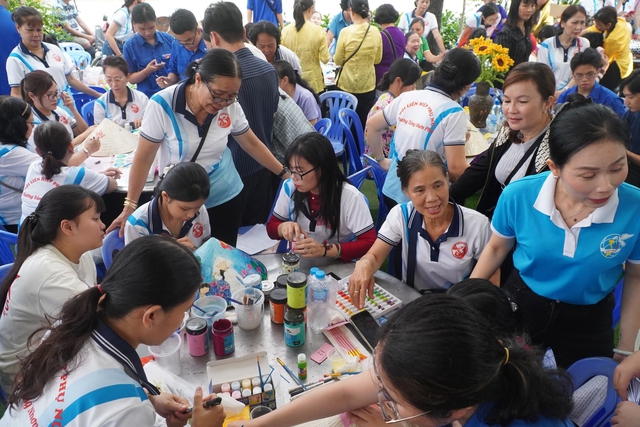 Tưng bừng Ng&agrave;y s&aacute;ch v&agrave; văn h&oacute;a đọc Việt Nam tại Đường s&aacute;ch Thủ Đức- Ảnh 1.