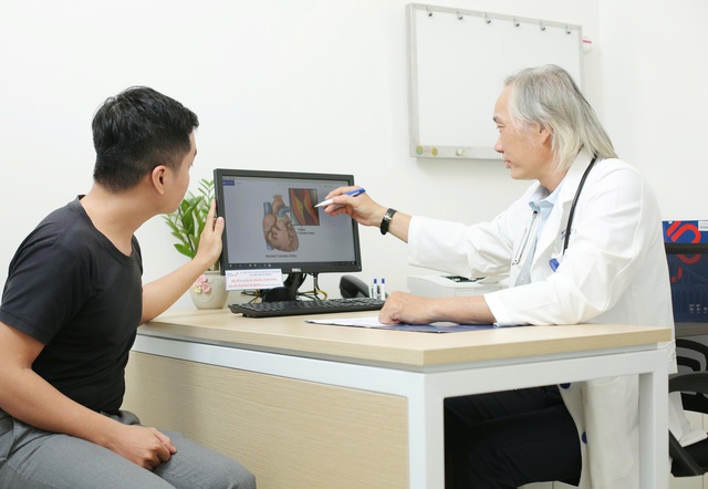 Nhồi m&aacute;u cơ tim ở người &lsquo;tr&ocirc;ng rất khỏe&rsquo;: 3 yếu tố nguy hiểm &iacute;t ai ngờ - Ảnh 2.