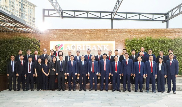 Agribank v&agrave; Viettel k&yacute; kết thỏa thuận hợp t&aacute;c, kết nối sức mạnh v&igrave; tương lai số - Ảnh 4.