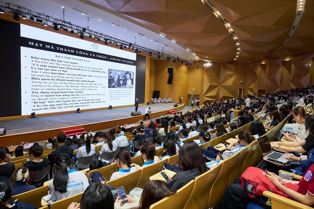 H&agrave;nh tr&igrave;nh Từ Tr&aacute;i Tim: Đ&aacute;nh thức &lsquo;kh&aacute;t vọng kiến quốc&rsquo; từ những trang s&aacute;ch qu&yacute; - Ảnh 3.