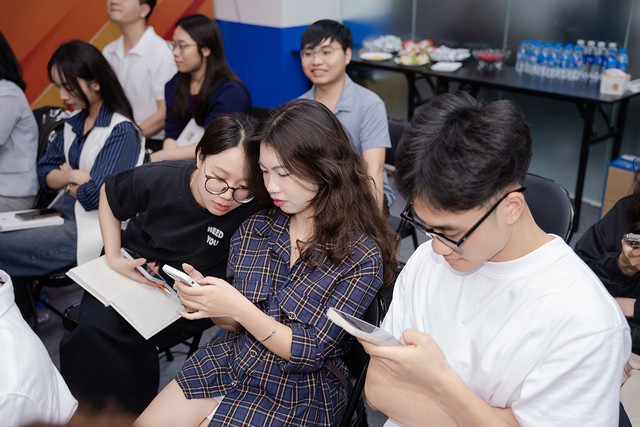 Khởi động &lsquo;Tiếp sức doanh nghiệp Việt&rsquo; 2026, hỗ trợ SMEs tăng trưởng bền vững tr&ecirc;n TMĐT - Ảnh 3.