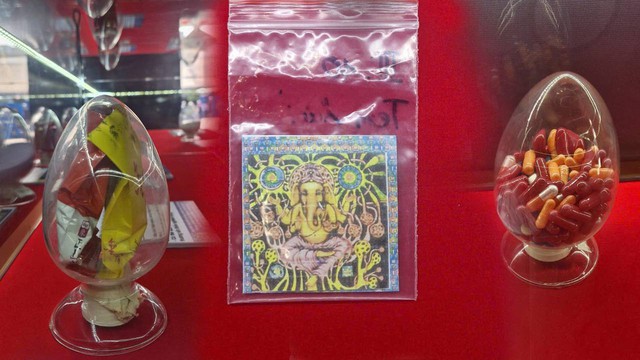 'Ng&ocirc;i nh&agrave; ma' giữa trường tiểu học: Rợn người khi v&agrave;o, tỉnh t&aacute;o khi bước ra - Ảnh 5.