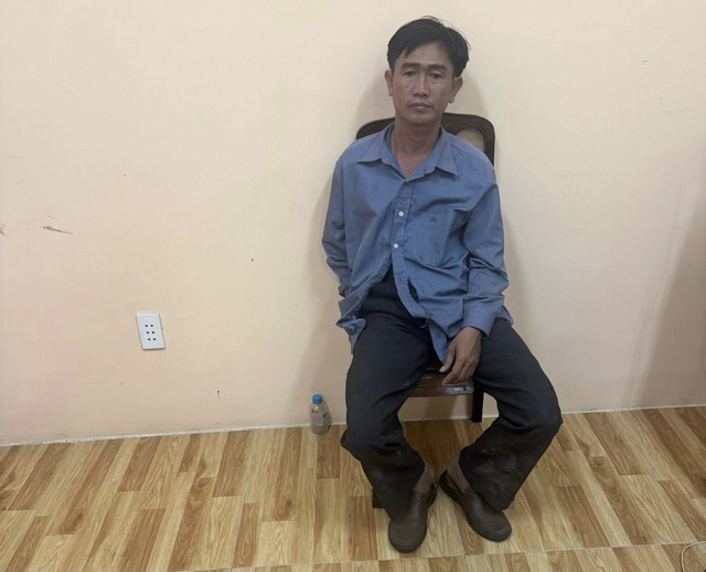 Nghi phạm c&oacute; 3 tiền &aacute;n trộm cắp t&agrave;i sản tiếp tục đi trộm v&agrave;ng- Ảnh 1.