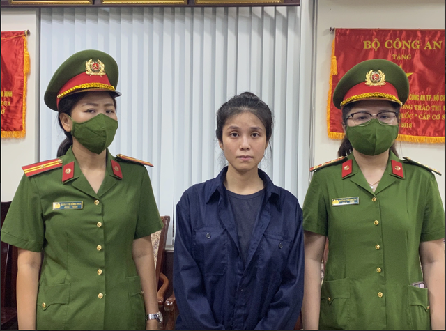 Truy tố người mẫu An T&acirc;y, ca sĩ Chi D&acirc;n, &lsquo;c&ocirc; Ti&ecirc;n&rsquo; Tr&uacute;c Phương  - Ảnh 4.