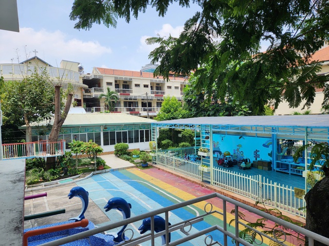 TP.HCM: Trường mầm non Hoa Lư đ&igrave;nh chỉ 2 c&ocirc; h&agrave;nh vi kh&ocirc;ng chuẩn mực với trẻ - Ảnh 3.