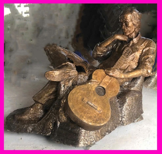 Đ&ecirc;m nhạc tưởng nhớ nhạc sĩ Trịnh C&ocirc;ng Sơn tại Singapore - Ảnh 1.