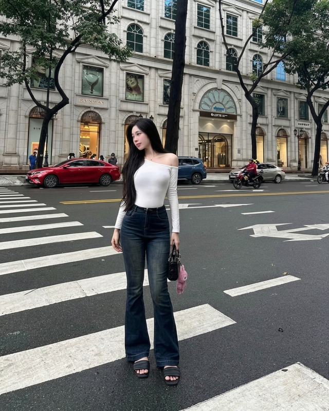 Chân dài miên man nhờ những chiếc quần ống loe cá tính  - Ảnh 7.