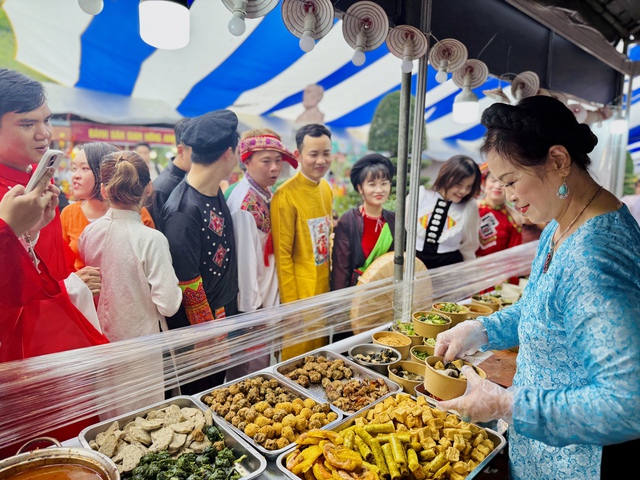 Sắp có hơn 100 gian hàng ẩm thực, văn hóa ngay trung tâm TP.HCM - Ảnh 1.