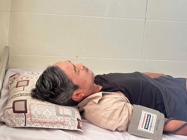 M&acirc;u thuẫn lối đi chung dẫn đến việc đ&aacute;nh h&agrave;ng x&oacute;m tại Bảo Lộc - Ảnh 4.