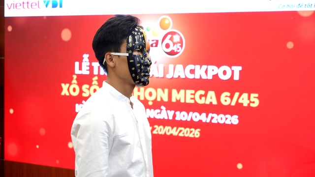 Gen Z tr&uacute;ng gần 80 tỉ Vietlott gửi tiết kiệm ng&acirc;n h&agrave;ng - Ảnh 1.