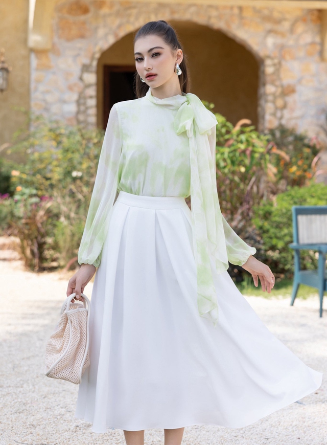 Nâng tầm phong cách cùng bản phối chân váy xòe - Ảnh 3.
