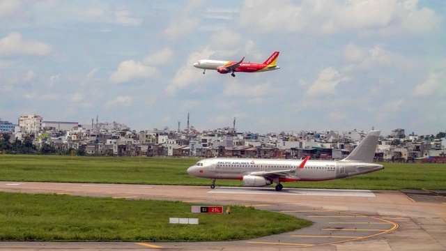 Nguy cơ hủy h&agrave;ng loạt chuyến bay đi/đến từ ch&acirc;u &Acirc;u v&igrave; thiếu nhi&ecirc;n liệu- Ảnh 2.