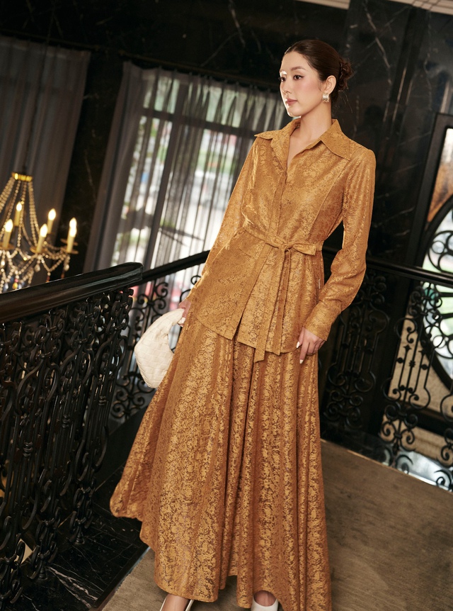 Chân váy midi họa tiết cổ điển - Ảnh 11.