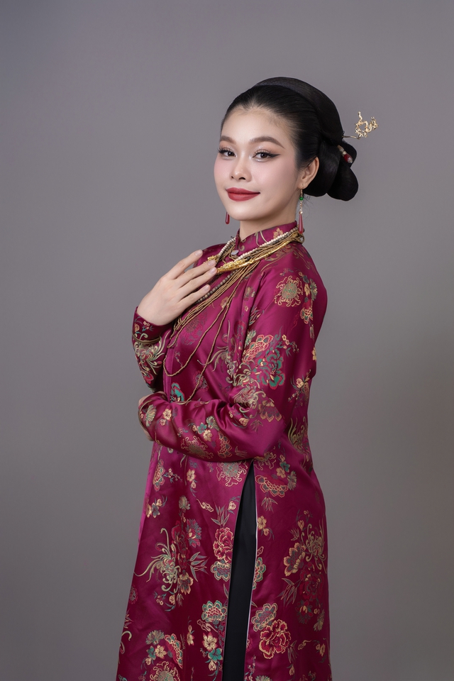 Nữ ca sĩ g&acirc;y ch&uacute; &yacute; khi h&aacute;t bolero, giữ tự trọng trước c&aacute;m dỗ - Ảnh 2.