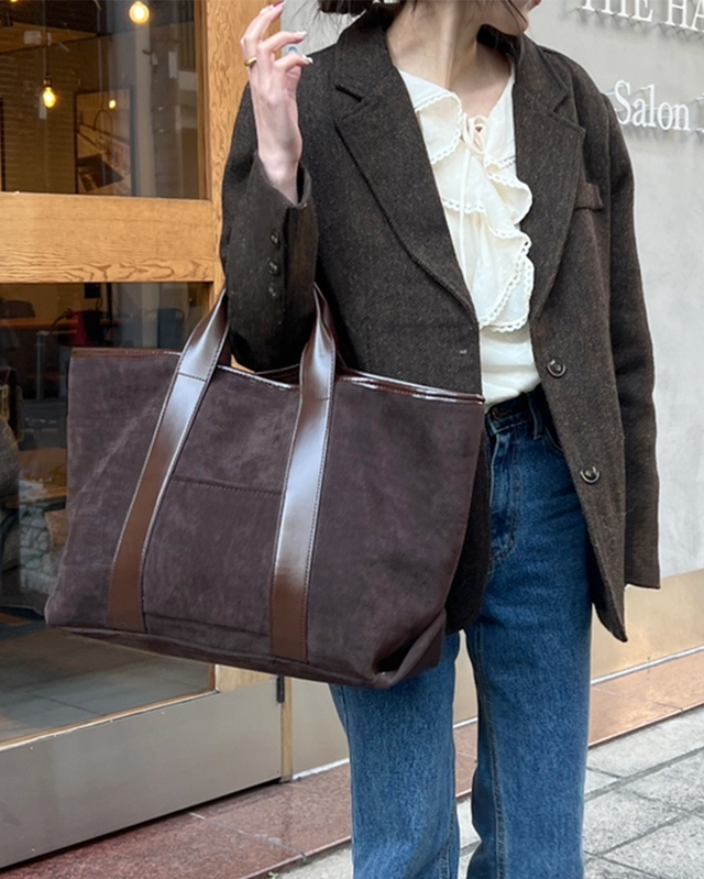 Yêu chiều bản thân với túi xách da lộn đẹp và thời thượng 2026 - Ảnh 1.