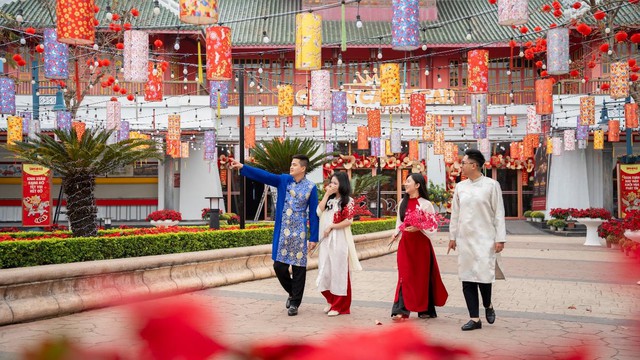 V&igrave; sao Tết Nguy&ecirc;n đ&aacute;n thi&ecirc;ng li&ecirc;ng với người Việt?  - Ảnh 1.