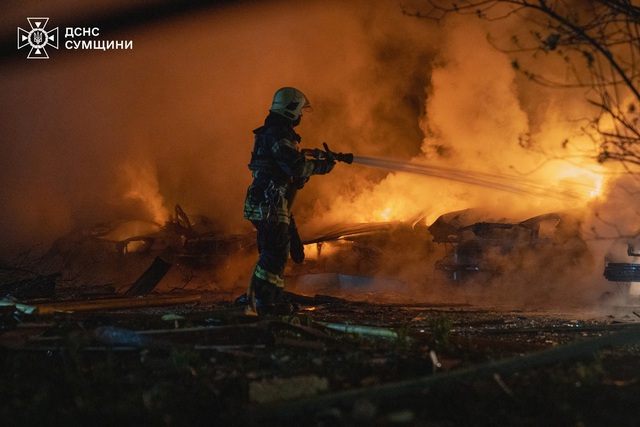  Nga áp sát 'vành đai pháo đài' Donbass - Ảnh 1.
