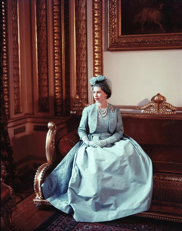 Lời tri ân của Vua Charles III nhân sinh nhật 100 tuổi Nữ hoàng Elizabeth II - Ảnh 3.