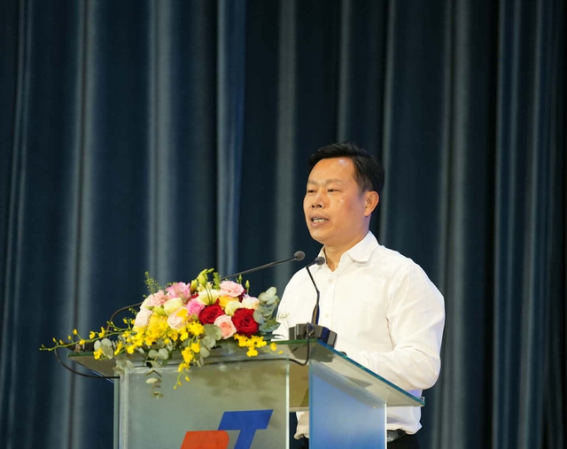  ‘Đại học không phải là chỗ để học đại” - Ảnh 1.