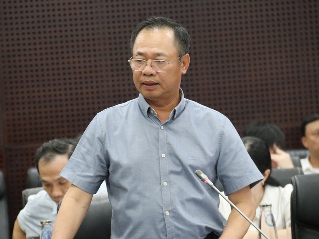 Chủ tịch Đ&agrave; Nẵng y&ecirc;u cầu chấm dứt t&igrave;nh trạng xử l&yacute; c&ocirc;ng việc 'v&ograve;ng vo' - Ảnh 1.