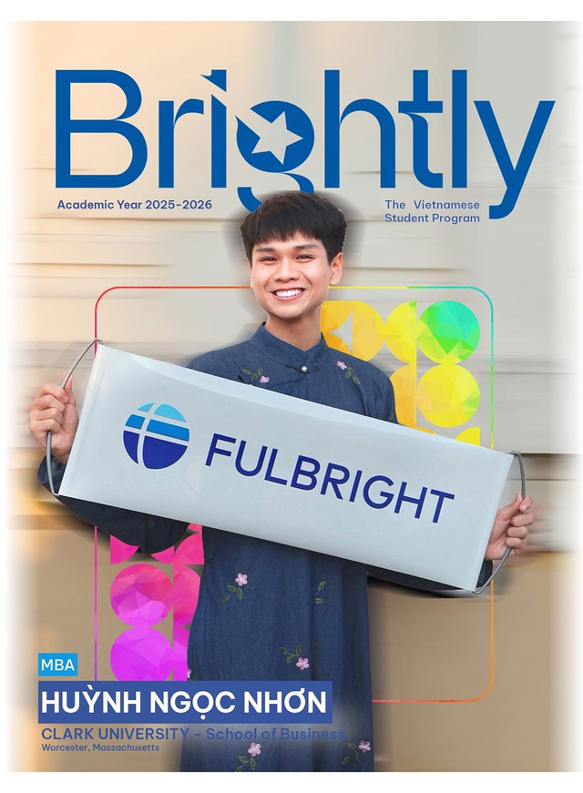 Cựu thủ khoa Ngoại thương với lựa chọn 'lùi để tiến' - Ảnh 2.