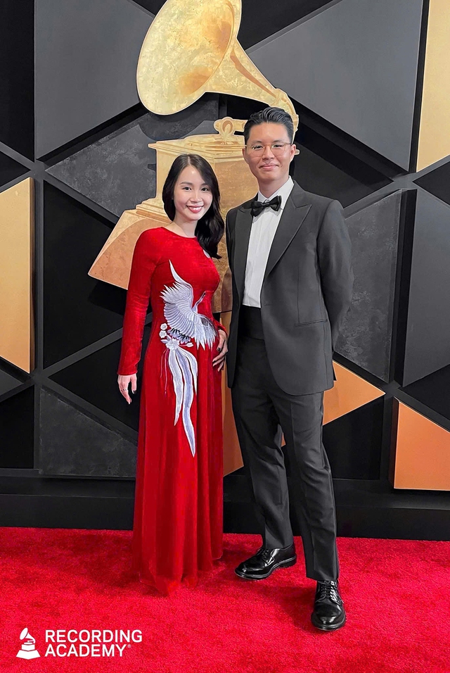 Nh&agrave; thiết kế Việt bước v&agrave;o hội đồng Grammy - Ảnh 1.
