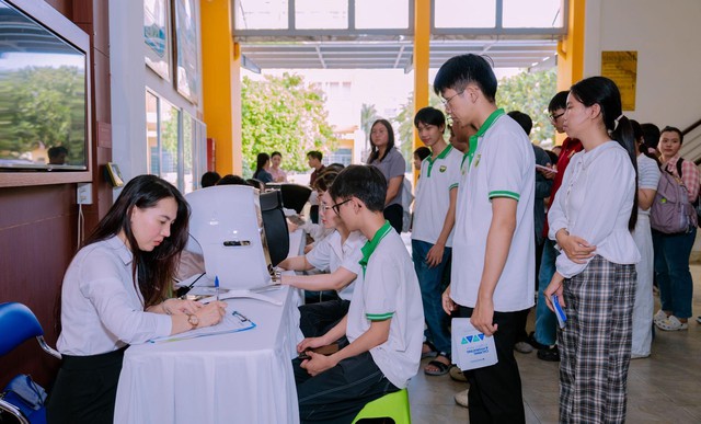 Trioderma mang &lsquo;hệ sinh th&aacute;i&rsquo; chăm da khoa học đến Skintalk by Acne Studio kỳ XI - Ảnh 2.