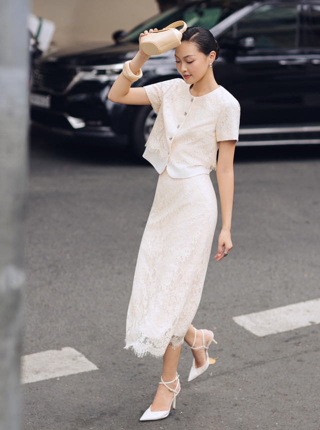 Vẻ đẹp kiêu kỳ từ áo ren, điểm nhấn cho phong cách hiện đại- Ảnh 4.